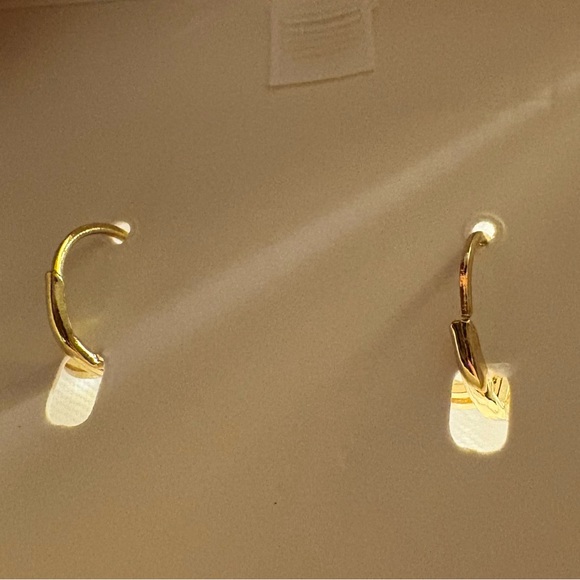 NWT House of Harlow 1960 Gold Clover Earrings with Glass Stones - Picture 3 of 4